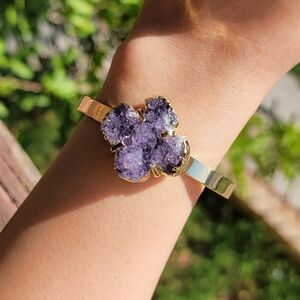 NEW 1.15" x 1.2" ADJUSTABLE GOLD PLATED COPPER AMETHSYT CLOVER SINGLE CUFF